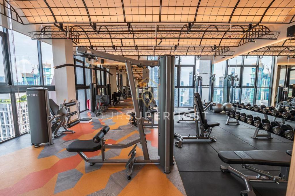 Scarletz Suites Klcc By Luxe Suites Kuala Lumpur Luaran gambar