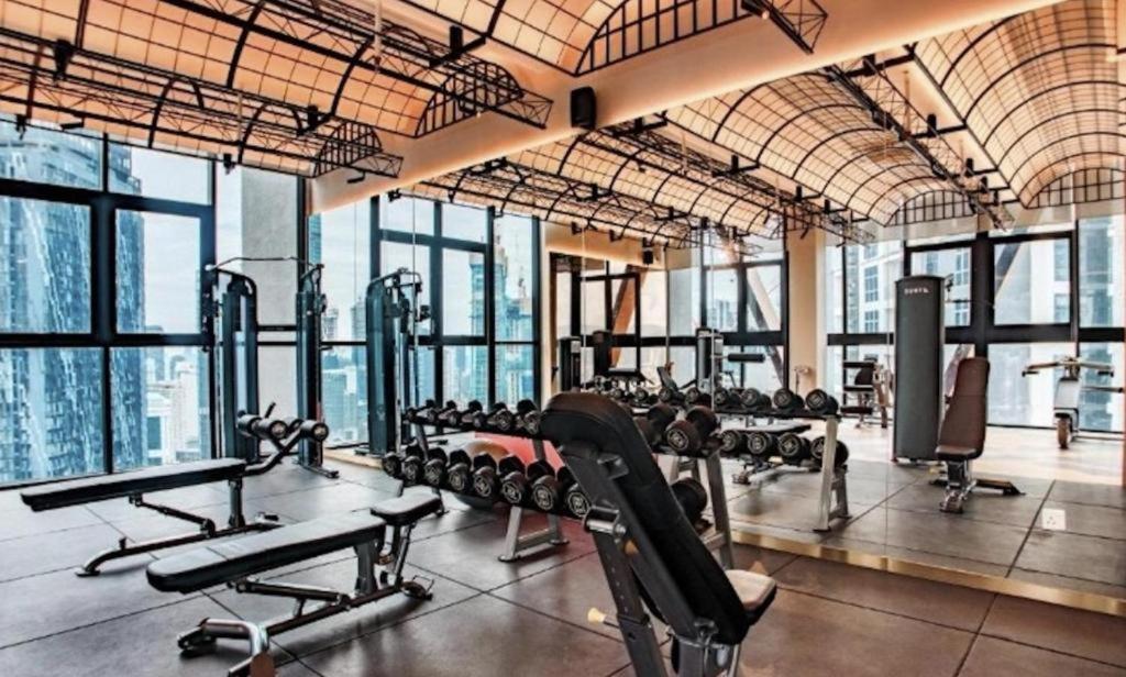 Scarletz Suites Klcc By Luxe Suites Kuala Lumpur Luaran gambar
