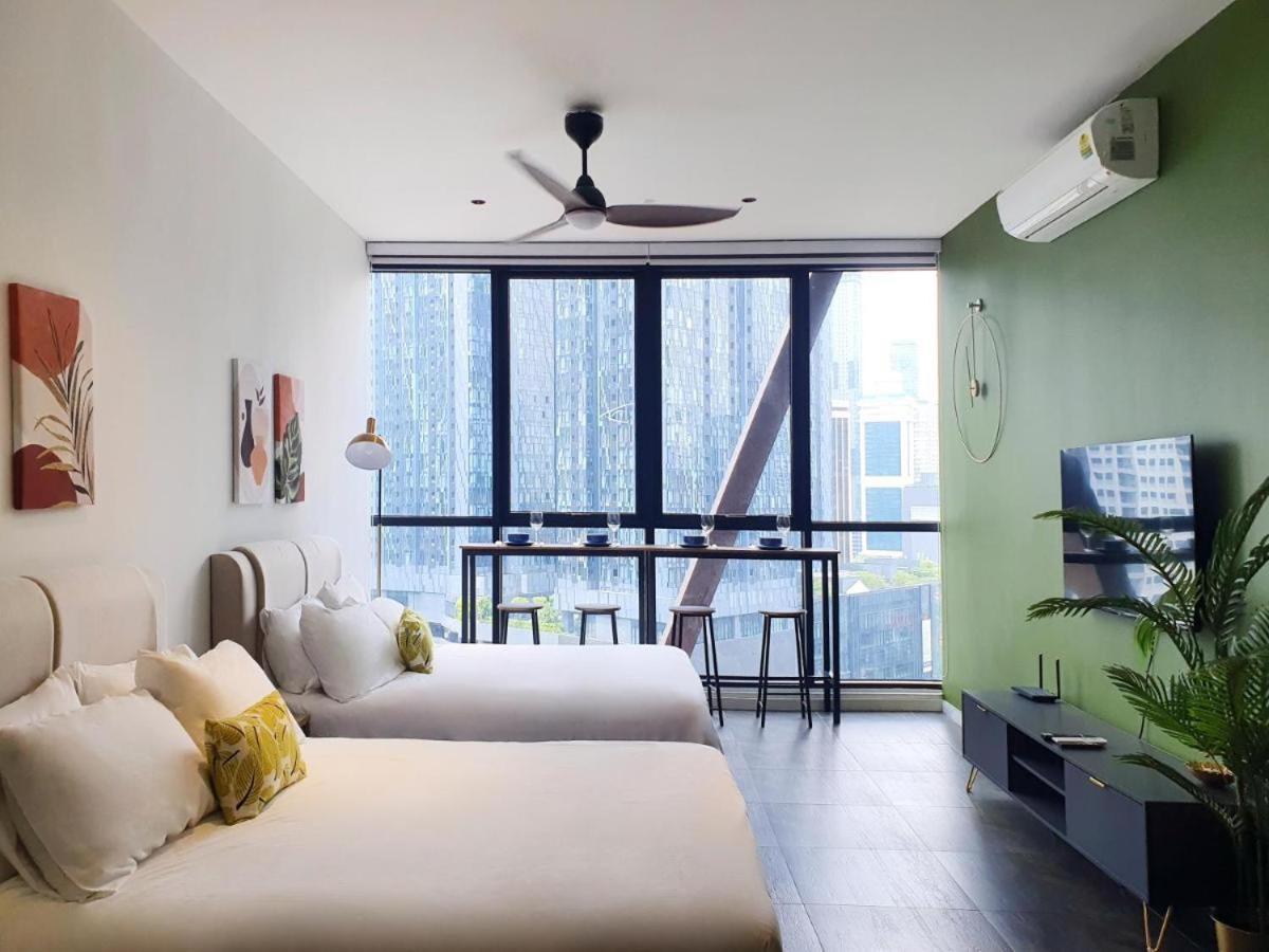 Scarletz Suites Klcc By Luxe Suites Kuala Lumpur Luaran gambar