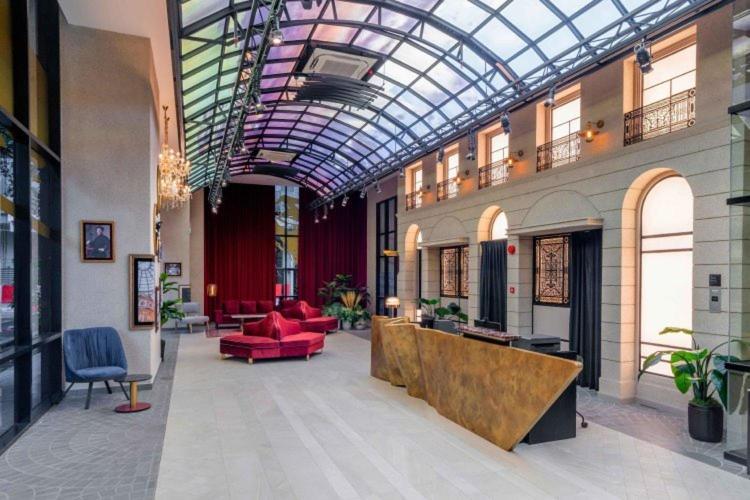 Scarletz Suites Klcc By Luxe Suites Kuala Lumpur Luaran gambar
